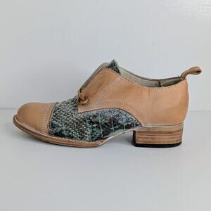 Freebird by Steven Mabel Oxfords 7 Tan Turquoise Snakeskin Slip On Laceless